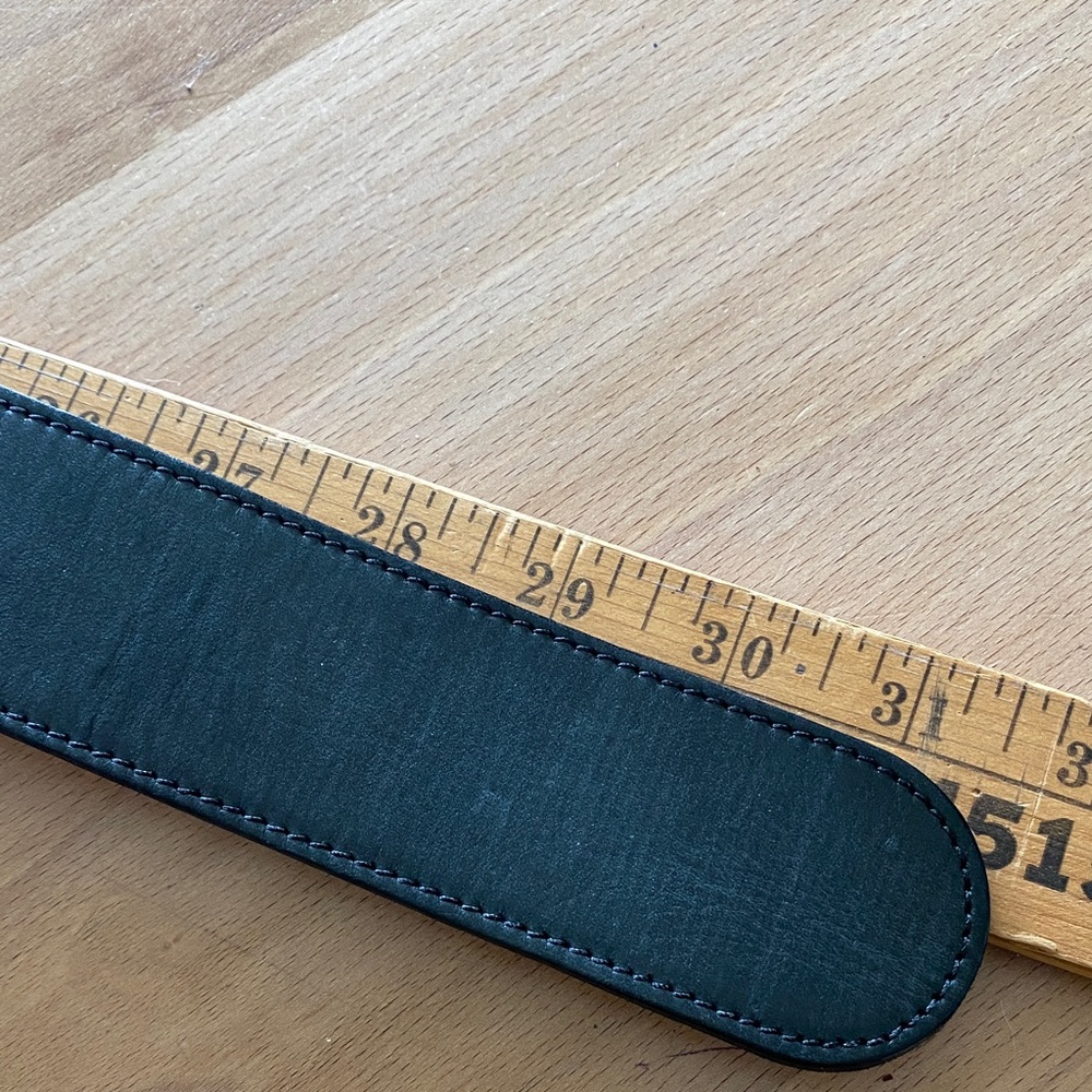 Martin + Osa Genuine Black Leather Wide Waist Belt - Minimalist Silver Buckle - Picture 9 of 10
